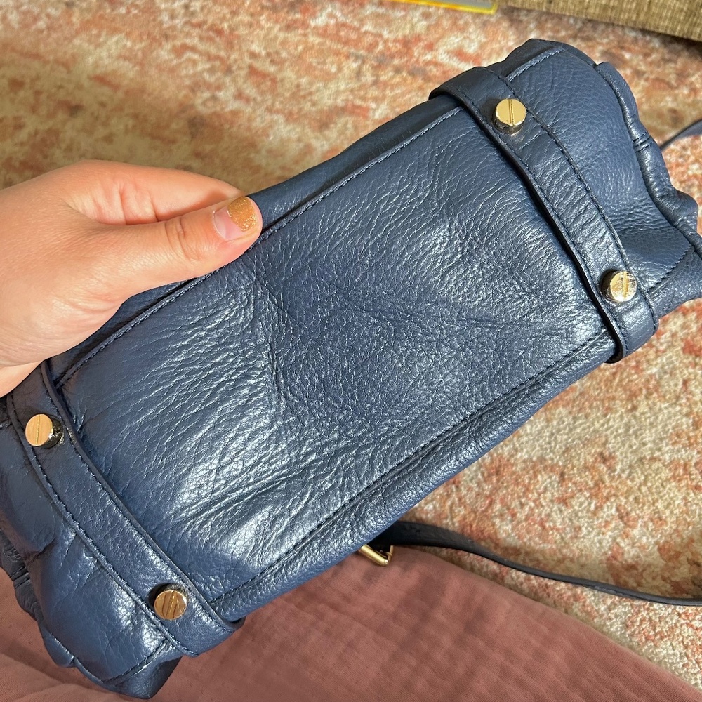 Michael Kors Bedford Large Bowling Satchel Navy Blue Supple Leather Gold Tone - Picture 6 of 11